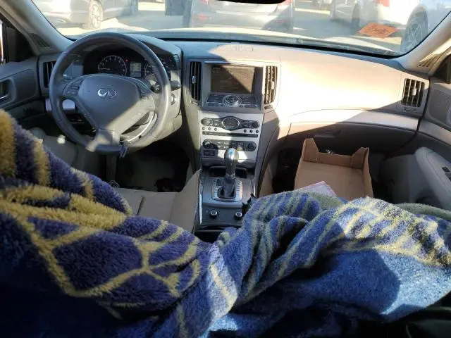 2010 INFINITI G37 BASE  