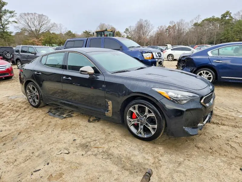 2018 KIA STINGER GT  