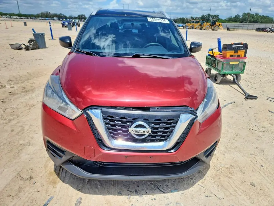 2019 NISSAN KICKS SV  
