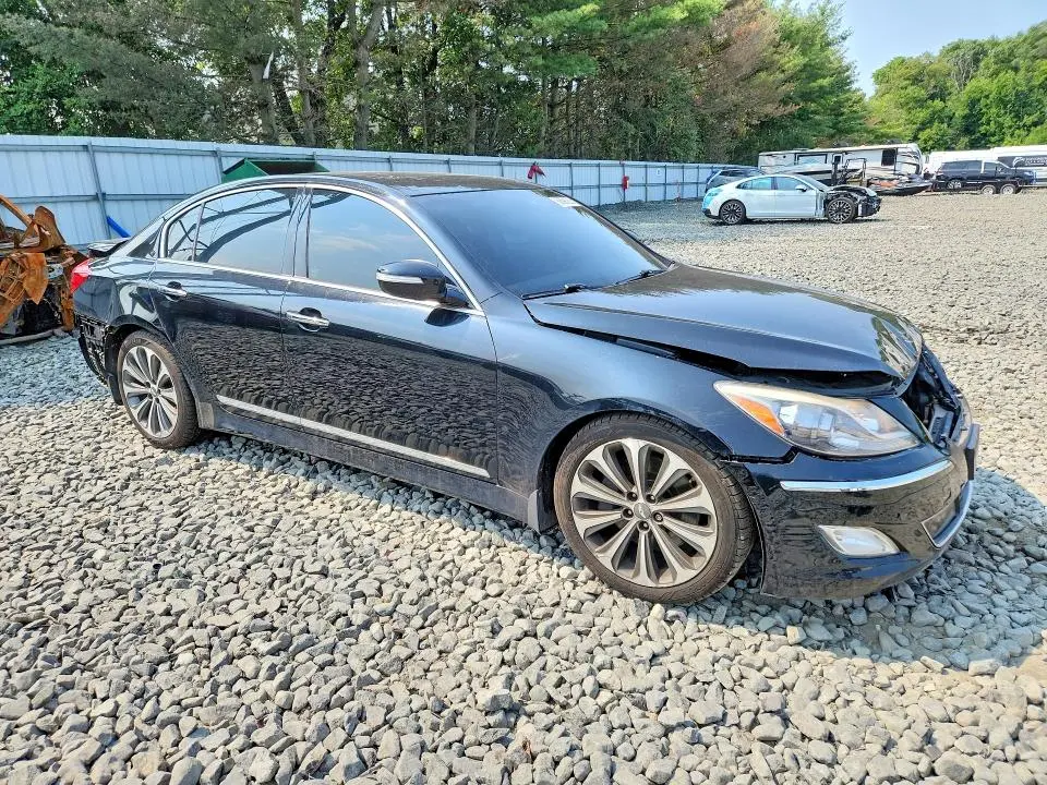 2013 HYUNDAI GENESIS   