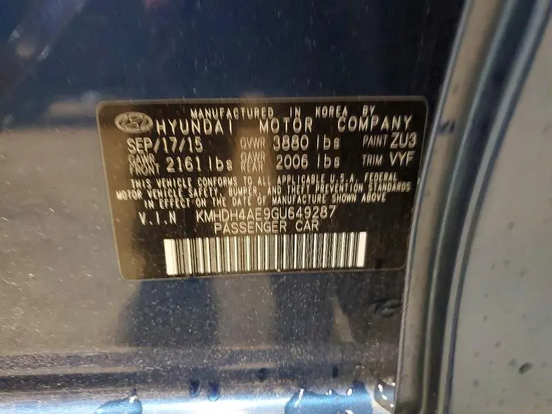 2016 HYUNDAI ELANTRA SE  