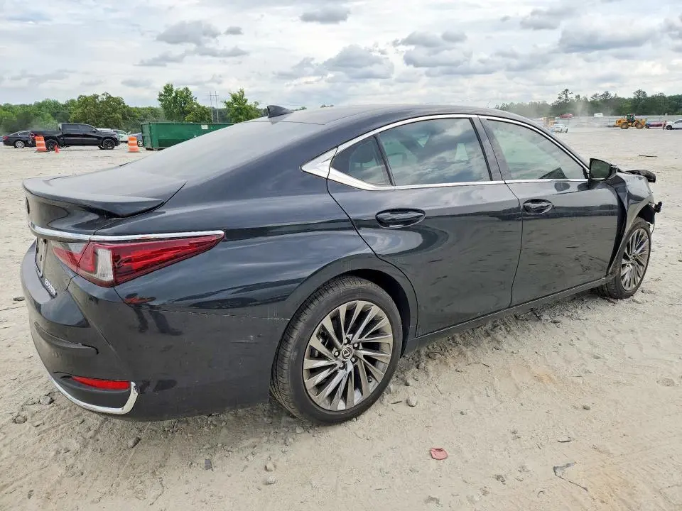 2024 LEXUS ES 300H ULTRA LUXURY  