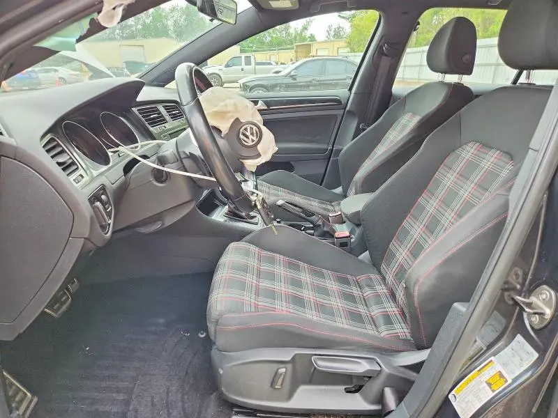 2016 VOLKSWAGEN GTI S  