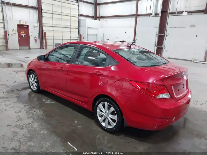 2012 HYUNDAI ACCENT GLS