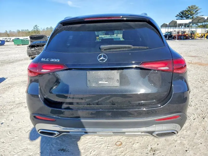 2024 MERCEDES-BENZ GLC 300  