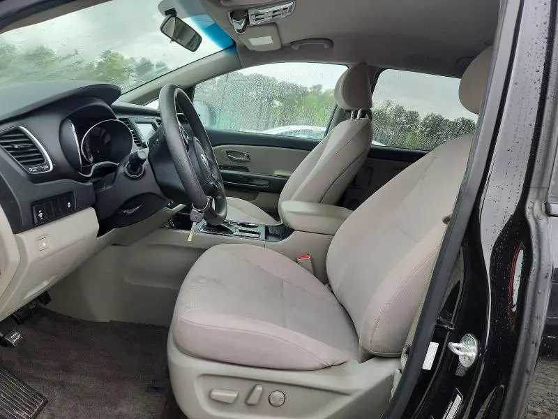 2019 KIA SEDONA LX  