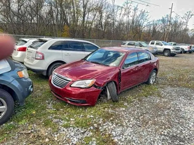 2013 CHRYSLER 200 LX  