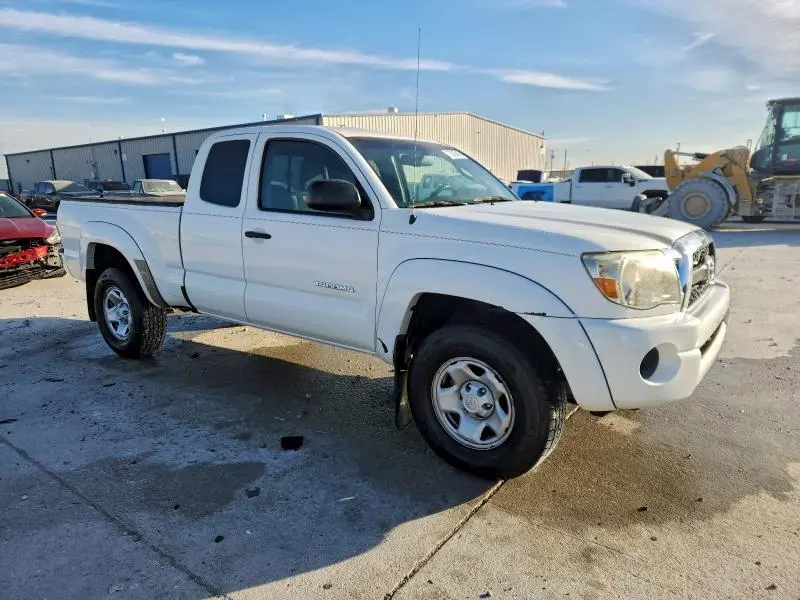 2011 TOYOTA TACOMA PRERUNNER ACCESS CAB  