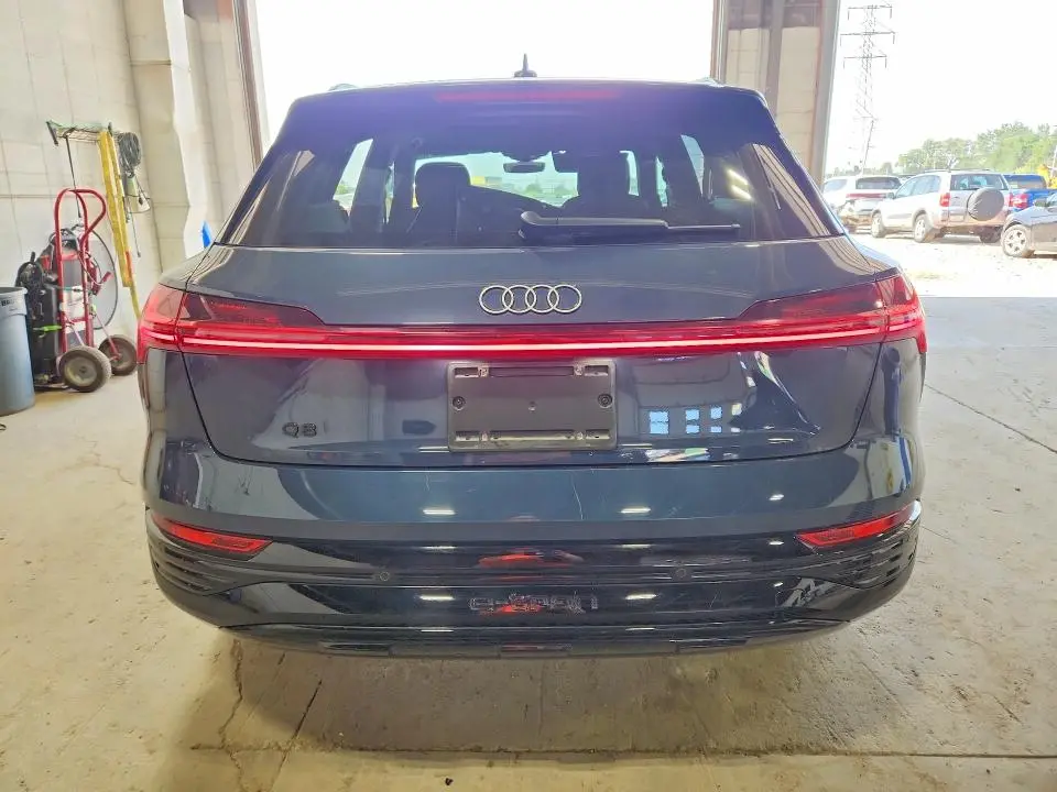 2024 AUDI Q8 E-TRON PREMIUM PLUS  
