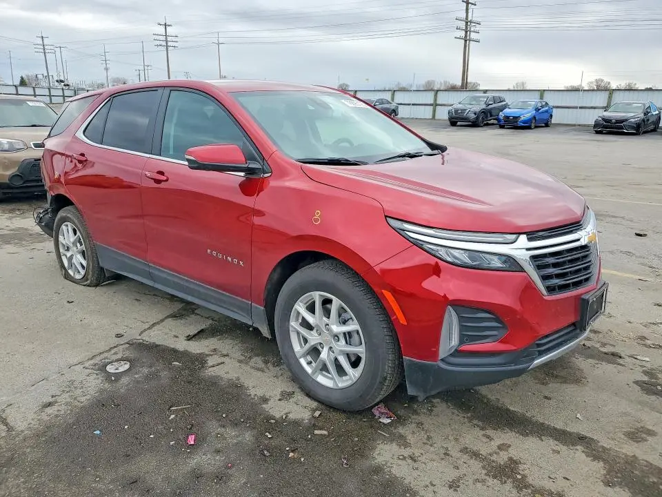 2024 CHEVROLET EQUINOX LT  