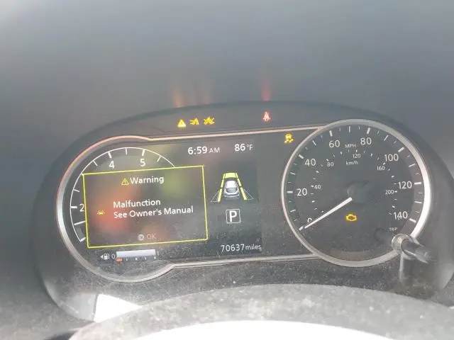 2020 NISSAN KICKS SV  