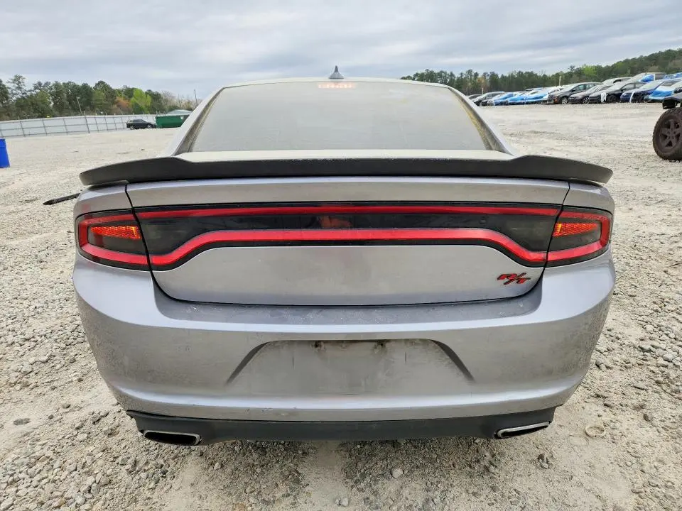 2016 DODGE CHARGER R  