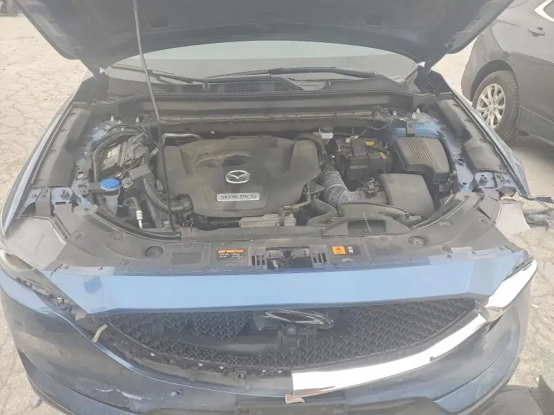 2021 MAZDA CX-5 SIGNATURE  