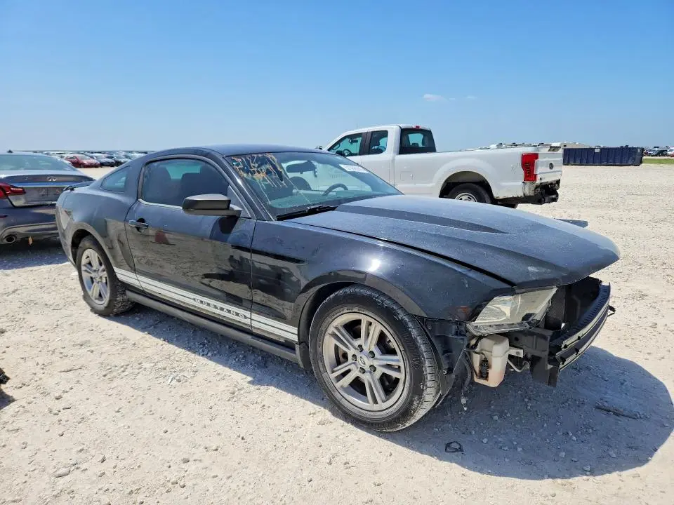 2012 FORD MUSTANG   