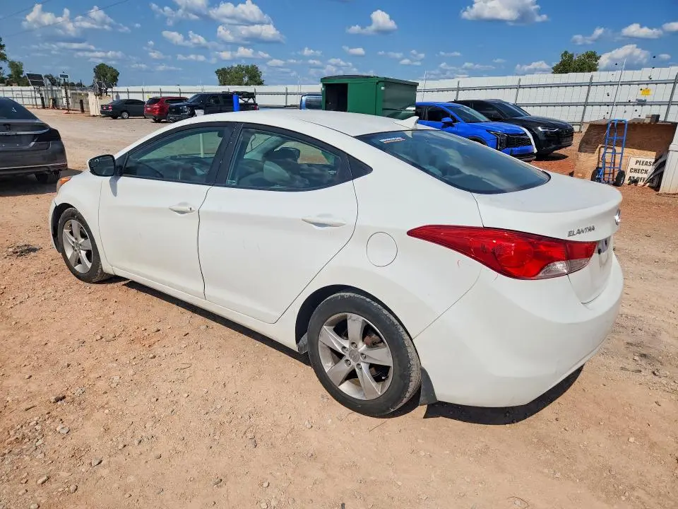 2013 HYUNDAI ELANTRA GLS  
