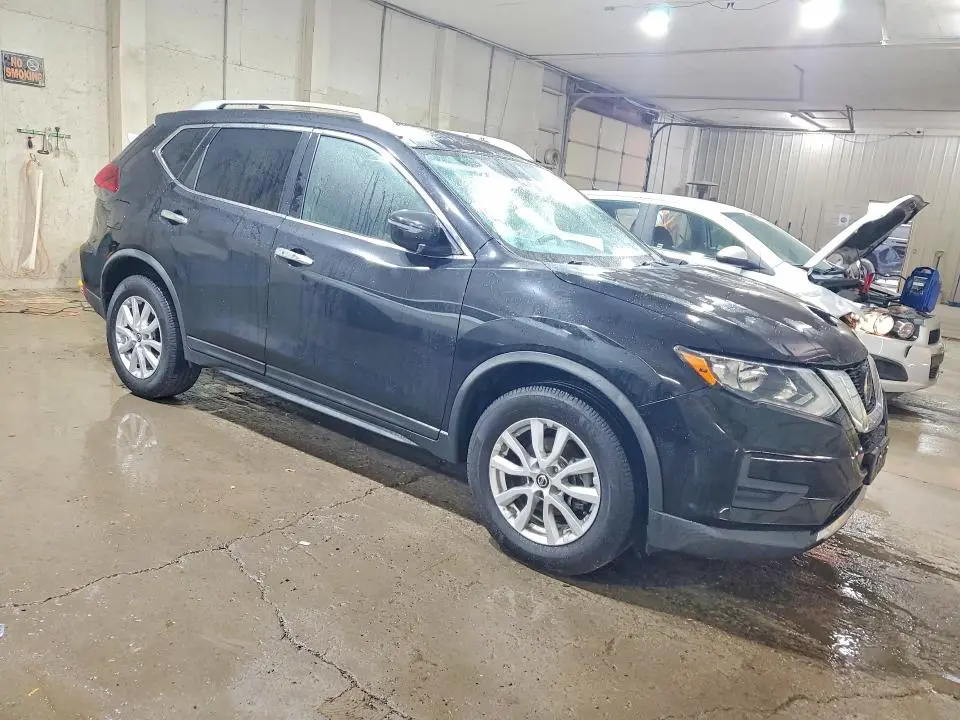 2020 NISSAN ROGUE SV  
