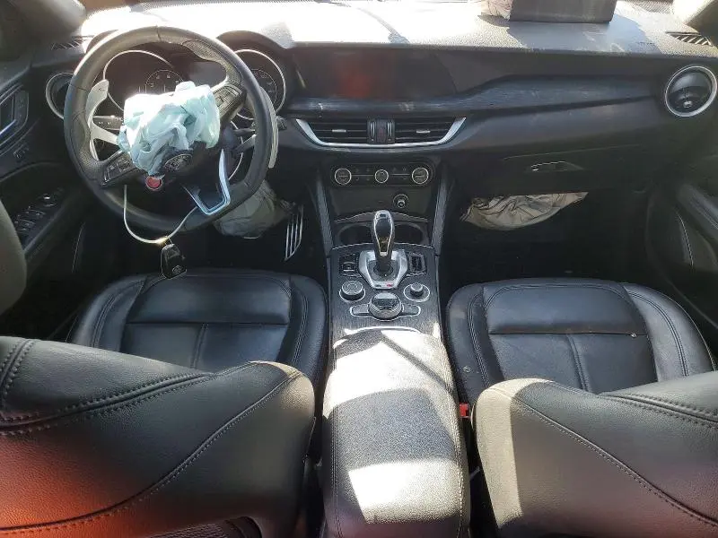 2022 ALFA ROMEO STELVIO   