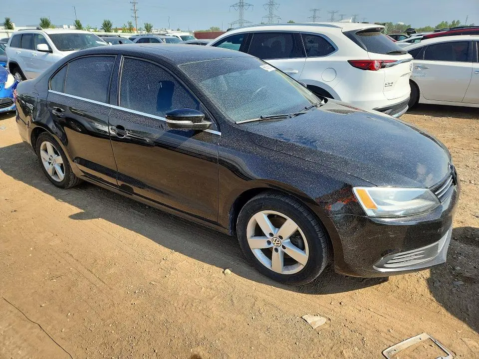2013 VOLKSWAGEN JETTA TDI  