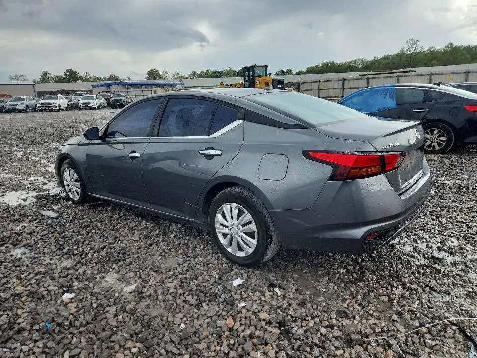 2019 NISSAN ALTIMA S  