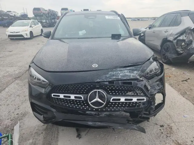 2025 MERCEDES-BENZ GLA 250  