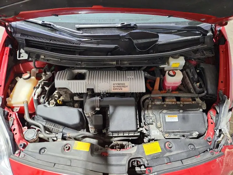 2015 TOYOTA PRIUS FOUR  