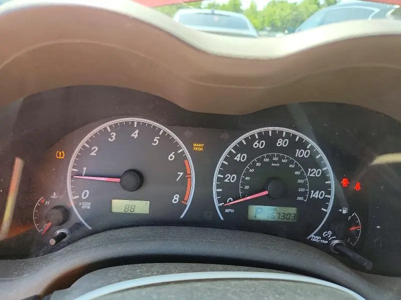 2010 TOYOTA COROLLA LE  