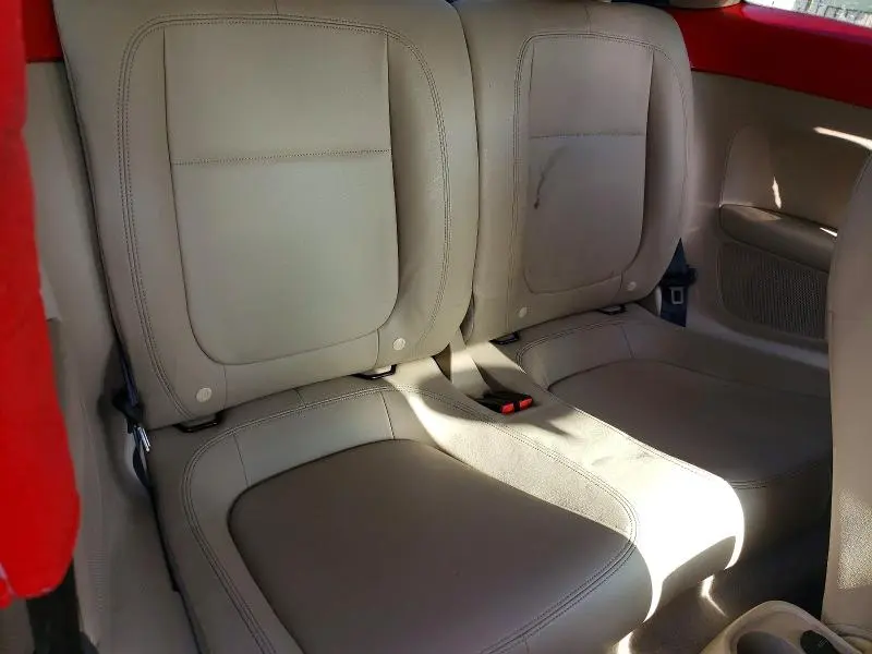 2013 VOLKSWAGEN BEETLE   