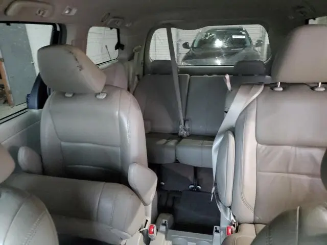2015 TOYOTA SIENNA XLE  