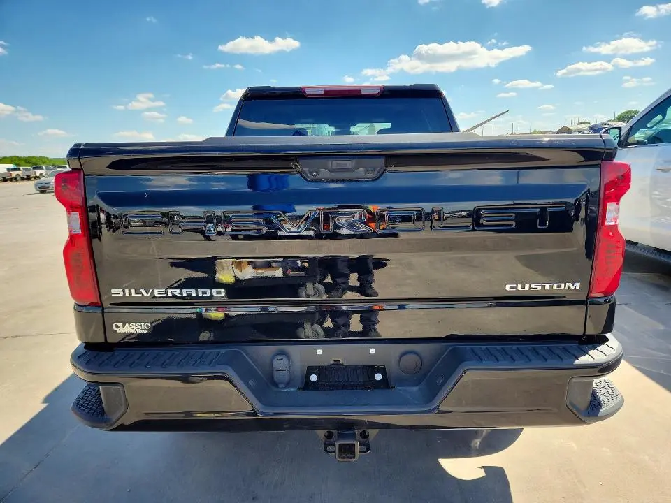 2025 CHEVROLET SILVERADO K1500 CUSTOM  
