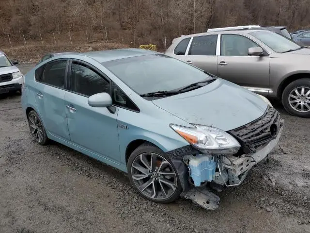 2013 TOYOTA PRIUS PLUG-IN   