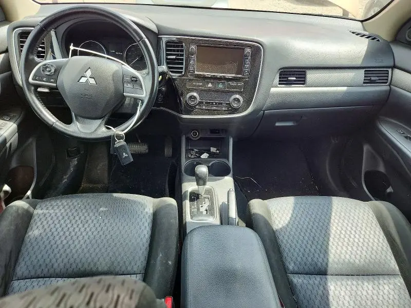 2014 MITSUBISHI OUTLANDER SE  