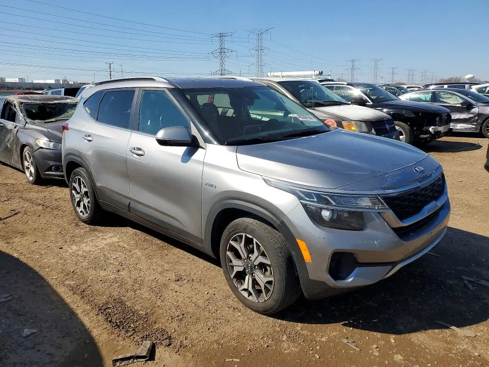2021 KIA SELTOS EX  