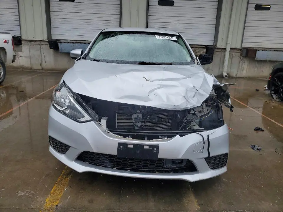 2019 NISSAN SENTRA SV  