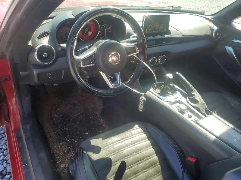 2017 FIAT 124 SPIDER CLASSICA  
