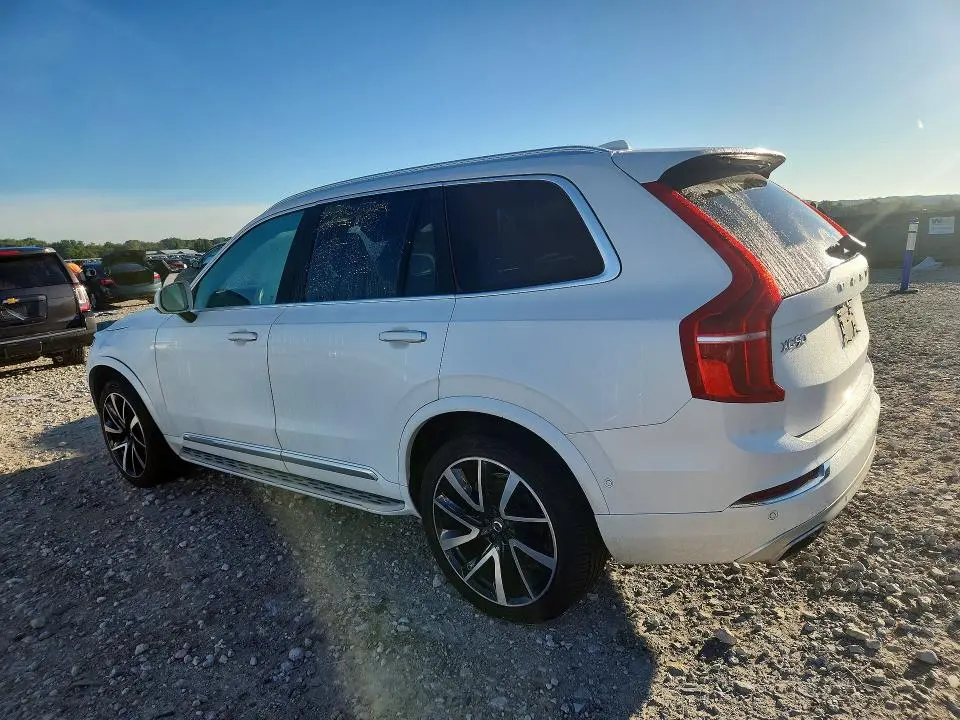 2018 VOLVO XC90 T6  