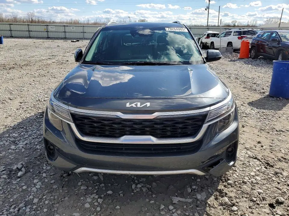 2023 KIA SELTOS   