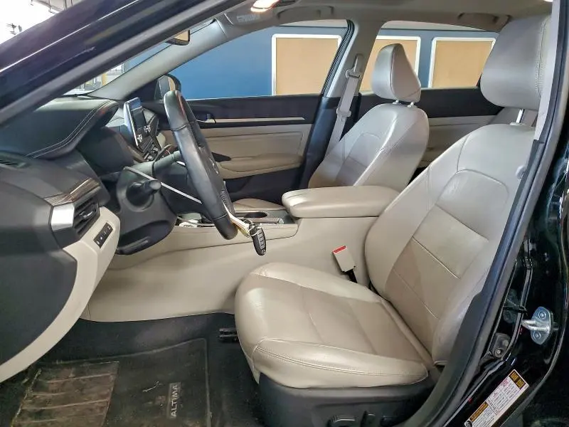 2019 NISSAN ALTIMA SL  