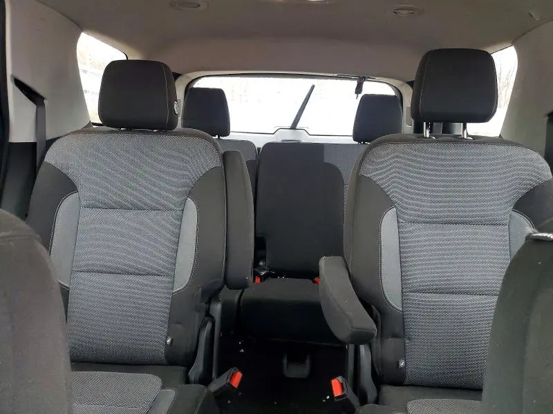 2018 CHEVROLET TRAVERSE LT  