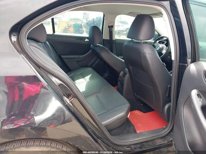 2014 VOLKSWAGEN JETTA 1.8T SE