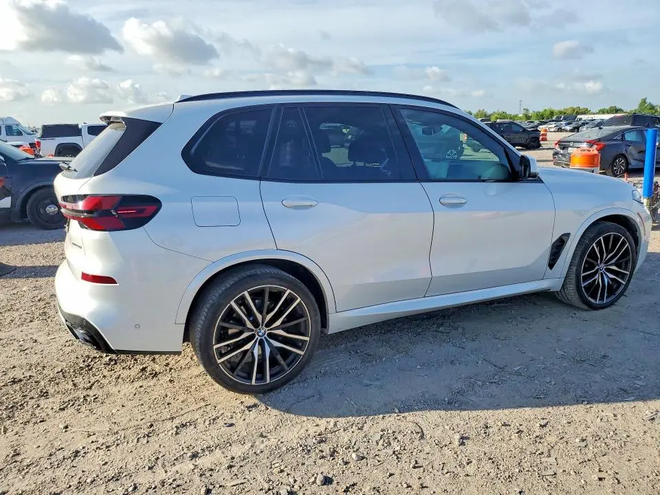 2025 BMW X5 XDRIVE40I  