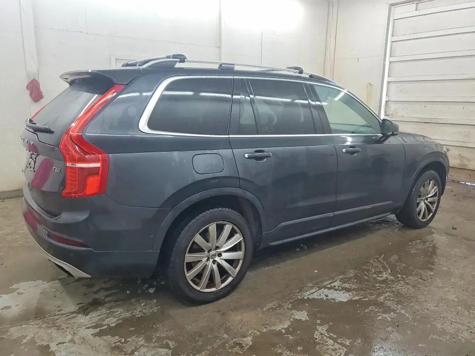 2016 VOLVO XC90 T6  