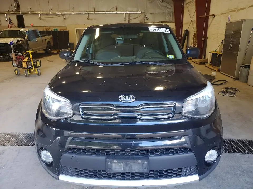 2017 KIA SOUL +  
