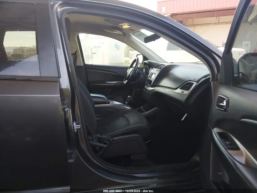 2018 DODGE JOURNEY SXT