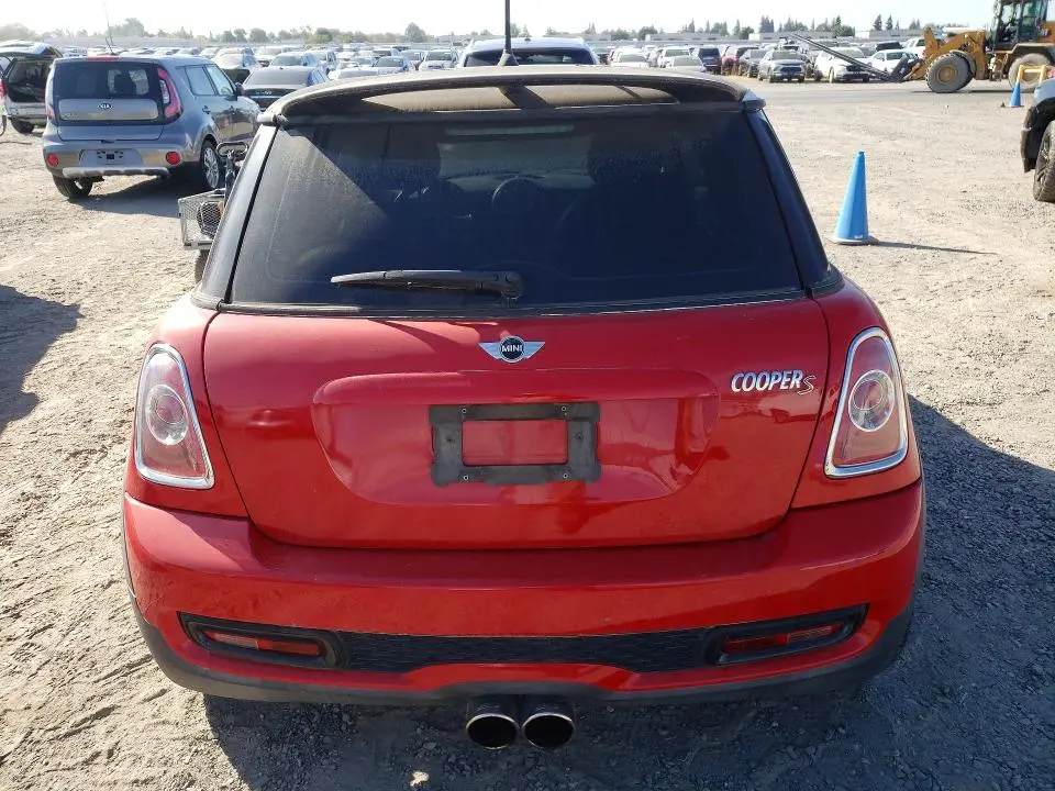 2012 MINI COOPER S  