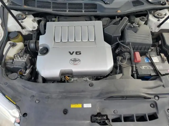 2011 TOYOTA AVALON BASE