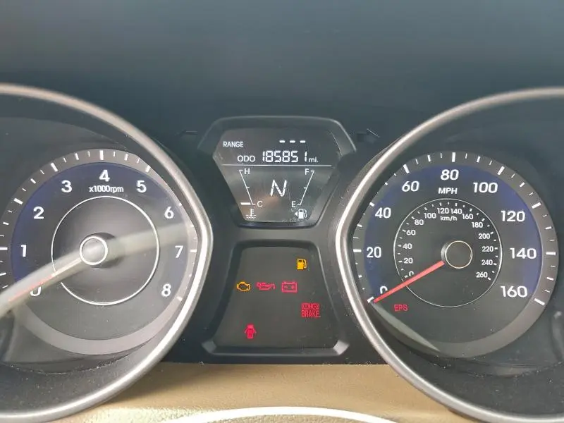 2013 HYUNDAI ELANTRA GLS  