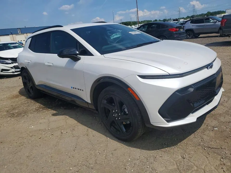 2025 CHEVROLET EQUINOX RS  