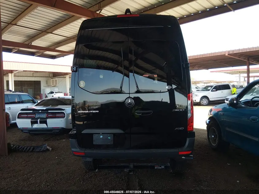 2025 MERCEDES-BENZ SPRINTER 2500 STANDARD ROOF 4-CYL DIESEL HO