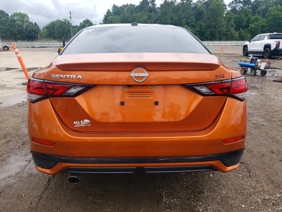2025 NISSAN SENTRA SR  