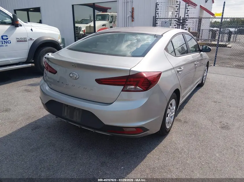 2020 HYUNDAI ELANTRA SE